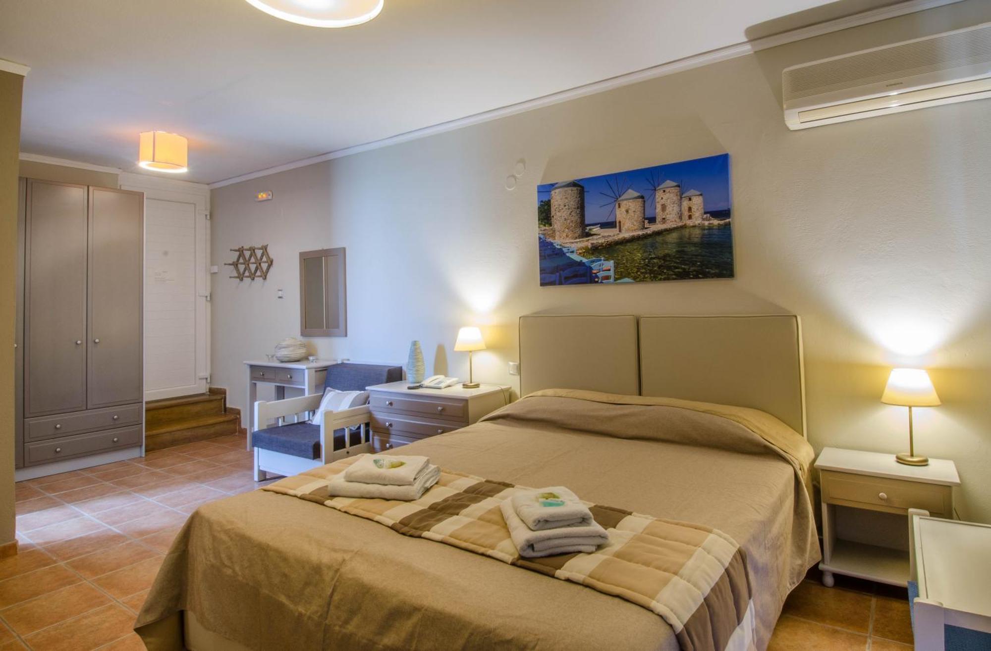Plaka Studios Карфас Екстер'єр фото