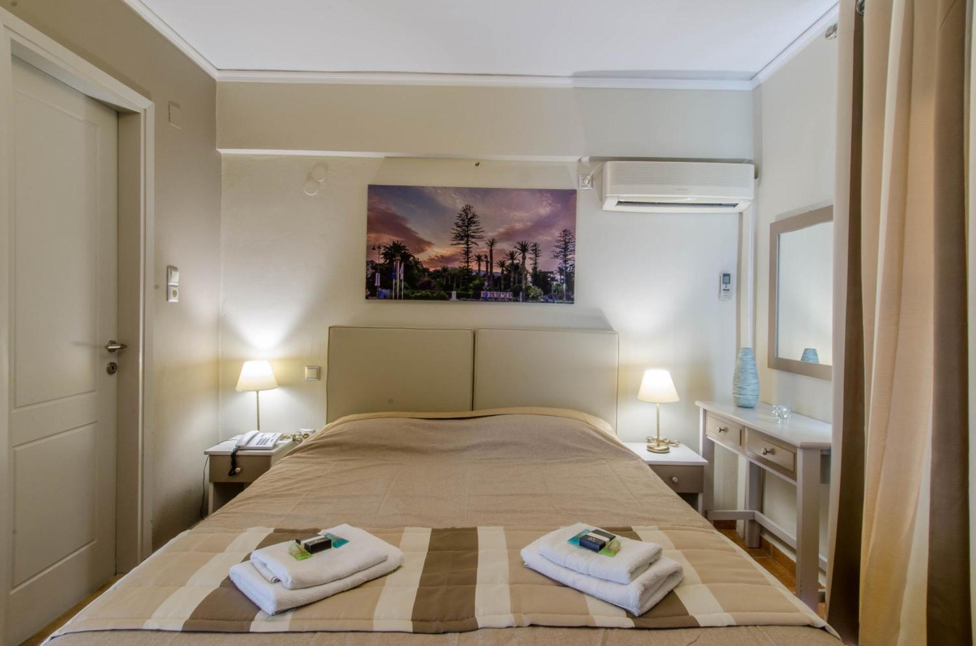 Plaka Studios Карфас Екстер'єр фото