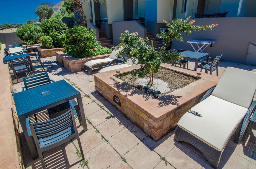 Plaka Studios Карфас Екстер'єр фото